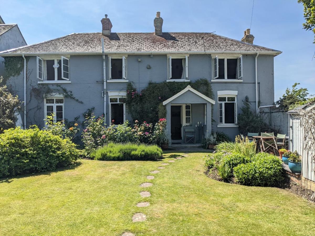 Cliffside Apartment Cowes  Bagian luar foto