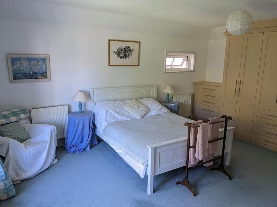 Cliffside Apartment Cowes  Bagian luar foto